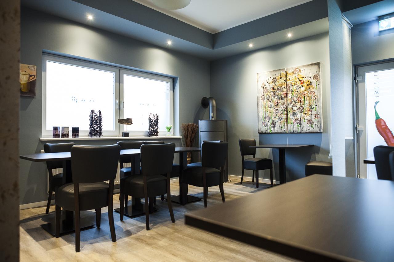 Hotel Nacht-Quartier Виллих Экстерьер фото