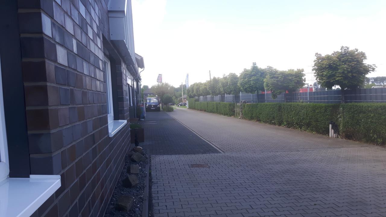 Hotel Nacht-Quartier Виллих Экстерьер фото